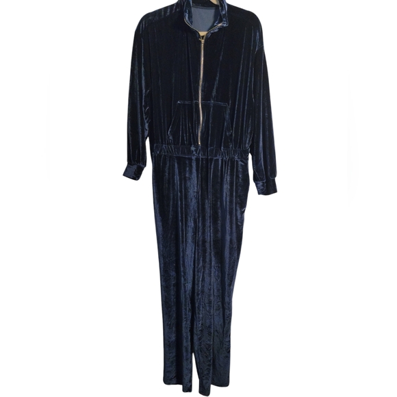 Velour Jumpsuit B4 - Picture 4 of 6